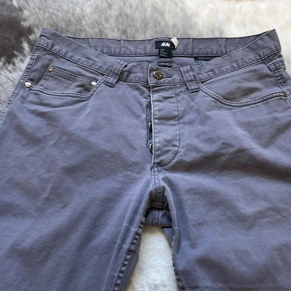 🔥4/$20  H&M Jeans - Picture 2 of 8